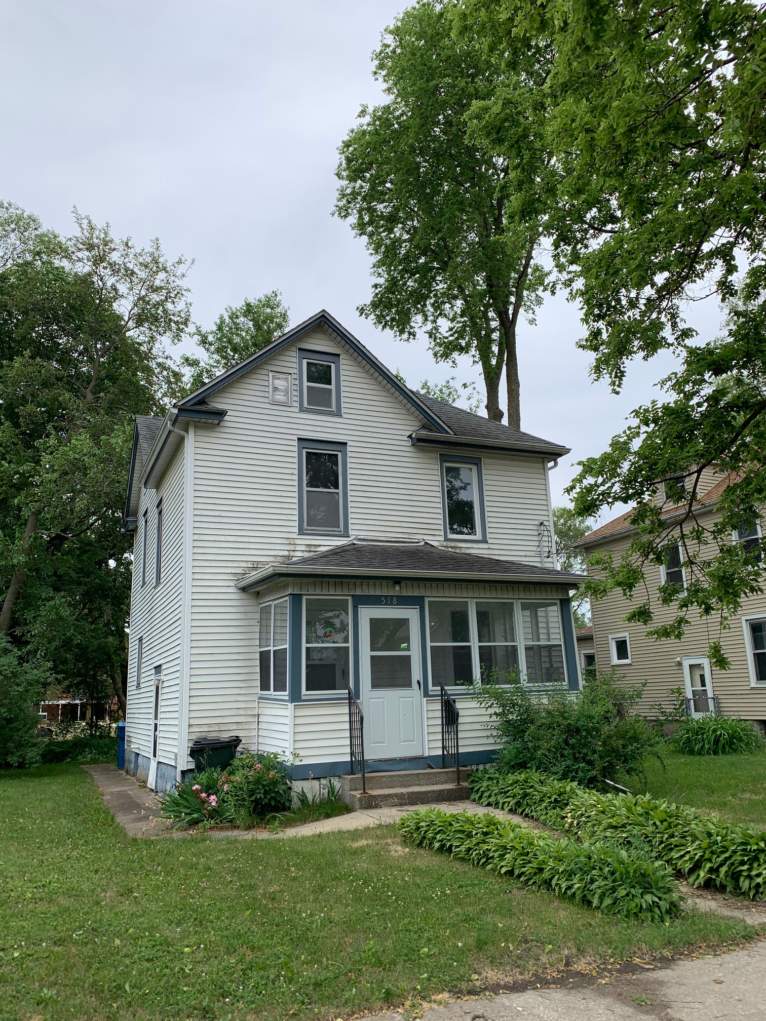 518 Cottage Street